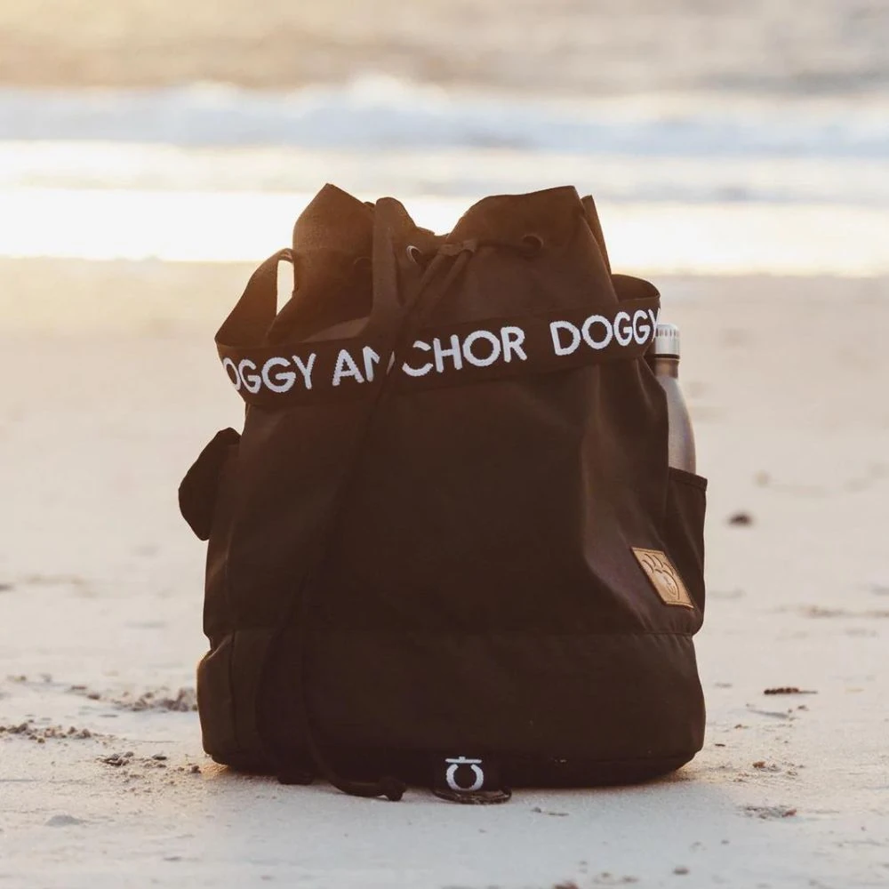 DoggyAnchor1000x1000px_2000x.webp Dog Beach Anchor Bag with Leash - Image 1